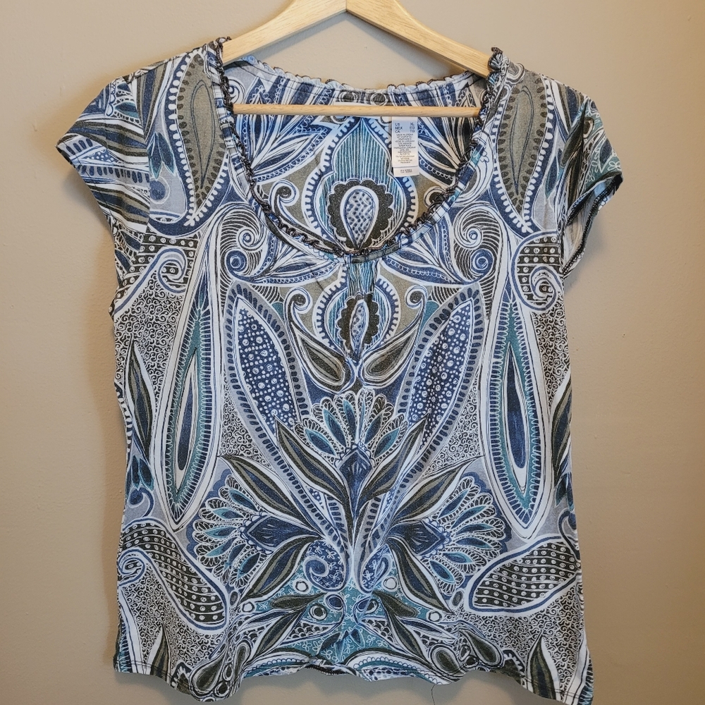 Liz and Co Top